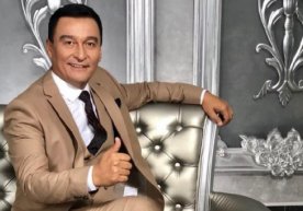 Ўзбекистонда хизмат кўрсатган артист Собиржон Мўминов 29