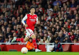 Япония терма жамоаси ҳимоячиси Такэхиро Томиясу