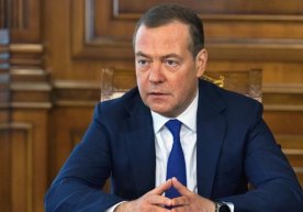 Medvedev Zelenskiyning Qrimni qaytarish niyatiga uchta javob taklif qildi фото