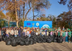 Европа Иттифоқи дипломатлари, ёшлар ва кўнгиллилар