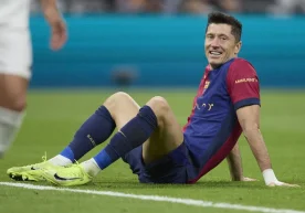 Барселона ҳужумчиси Роберт Левандовскининг шартномаси