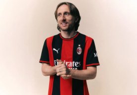 El club italiano AC Milan se prepara para presentar su