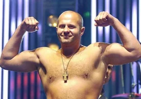 Машҳур россиялик MMA жангчиси Фёдор Емельяненко америкалик
