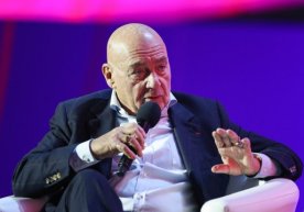 Россиялик телебошловчи Владимир Познер собиқ СССРнинг
