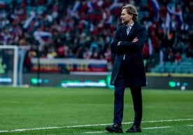 Россия миллий жамоаси бош мураббийи Валерий Карпин