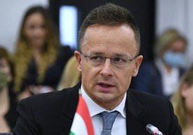Vengriya Tashqi ishlar vazirligi rahbari Peter Siyyarto
