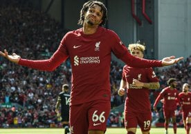 «Ливерпуль» бош мураббийи Юрген Клопп жамоа ҳимоячиси