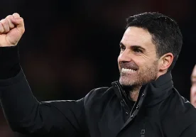 Angliya Premer-ligasida gʻalaba qozongan Arsenal jamoasi