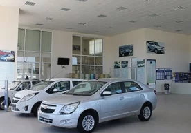 “Роҳат” автосалонининг Телеграмдаги каналида автосалондаги