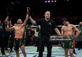 Toshkent vaqti bilan 5 may tongida UFC 301 turniri bo‘lib