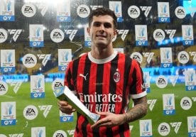 Америкалик ярим ҳимоячи Кристиан Пулишич ва унинг жамоаси