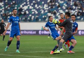 Superliga.  "Navbahor" o‘z maydonida "Lokomotiv"ni yirik hisobda mag‘lub etdi фото