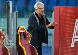 “Roma“ bosh murabbiyi Joze Mourino tarkibni tozalash