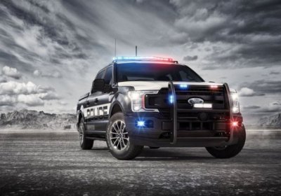 Ford ҳайдовчисиз полиция автомобилини патентлади фото