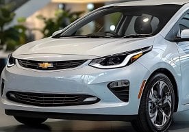 Chevrolet Bolt 3rd generation: updated design and affordable price фото