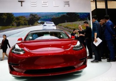 Янги «Tesla» ҳақида маълумот: 3 сонияда 100 км/соат тезлик фото