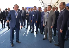 Ўзбекистон ва Қозоғистон Урганчдаги форумда қиймати ярим миллиард долларлик келишувларга эришди фото