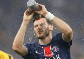 Грузиялик ҳужумчи Хвича Кварацхелия, ПСЖ сардори Ашраф