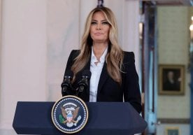 АҚШ биринчи хоними Мелания Трамп сўнгги бир кун ичида етти