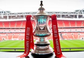 FA Cup. "Plymouth", who beat "Liverpool" against "Manchester City" фото