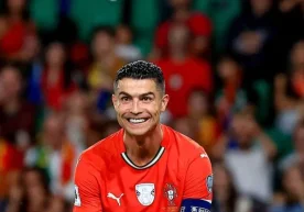 Нападающий сборной Португалии и футбольного клуба
