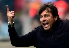 El entrenador del Napoli, Antonio Conte, no quiso entrar