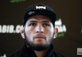 Мутлақ жангчилар чемпионати (UFC) енгил вазн тоифасидаги