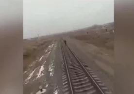 2019 йил 5 январь куни Нукусда қулоғида қулоқчин бўлган 17