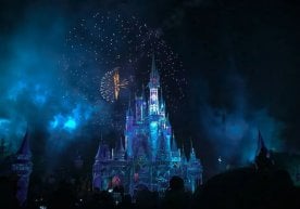 Disney Яқин Шарқда илк бор «Диснейленд» очади: БАА туризм марказига айланмоқда! фото