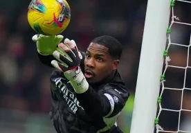 Франциялик дарвозабон Майк Менян қишки трансферлар