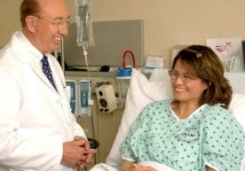 Ўзбекистон ҳукумати тиббиёт муассасаларида пуллик