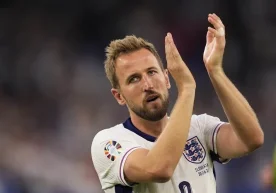 Мюнхеннинг “Бавария” клуби ва Англия терма жамоаси