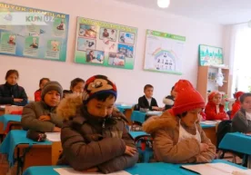 Ўзбекистонлик бир гуруҳ зиёлилар умумтаълим мактабларидаги