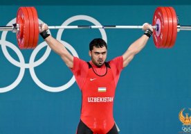 Akbar Jo‘rayev dast ko‘tarish mashqini 185 kg natija bilan yakunladi фото