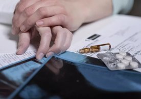 Россиялик шифокор одамга бир қараб саратон белгисини аниқлаш усулини айтди фото