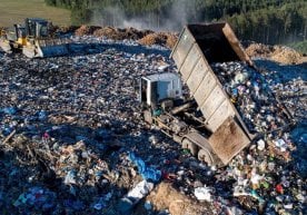 Самарқанд вилоятида маиший чиқиндиларни полигонда қабул