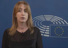 Европа парламентининг аъзоси Клэр Дейли Исроил