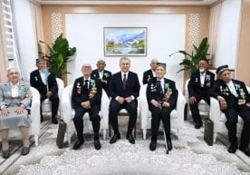 Мирзиёев Иккинчи жаҳон уруши ветеранларини табриклади фото