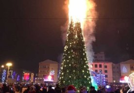 Qo‘qondagi Yangi yil archasi nima sababdan yonib ketganligi ma’lum qilindi фото