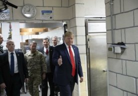 Donald Tramp afg‘on tuprog‘ida. Uning tashrifidan muddao nima? фото
