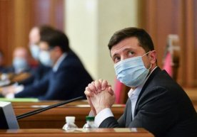 Zelenskiy koronavirusga qarshi birinchi bo‘lib vaksina ixtiro qilganga 1 mln dollar bermoqchi фото