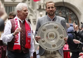 Мюнхен мэри Дитер Райтер зудлик билан "Байерн