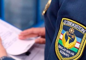 Toshkentda soliq inspektori pora olayotganda qo‘lga tushdi фото