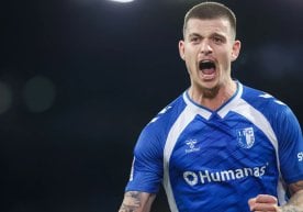 Германия иккинчи бундеслигасида кутилмаган футболчи