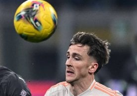 Белгия футболчиси, «Милан» ҳимоячиси Алексис Салемакерс