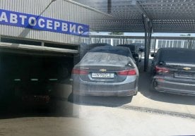 9 ой олдин Наманганда юзлаб автомобиллар давлат рўйхатидан