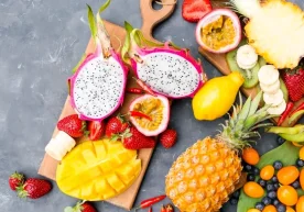 Хитойдан Ўзбекистонга олиб кирилаётган мандарин ва ананас