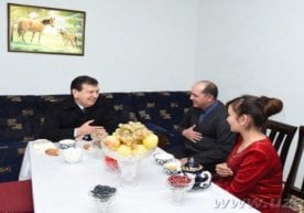 Президентимиз Қарши туманидаги "Нукробод" қишлоқ