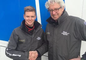 “Формула-1″ пойгаларида 7 марта ғолиб бўлган Михаил