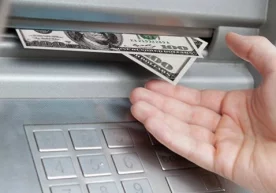O‘zbekiston banklari 1 apreldan konversion kartalardan
